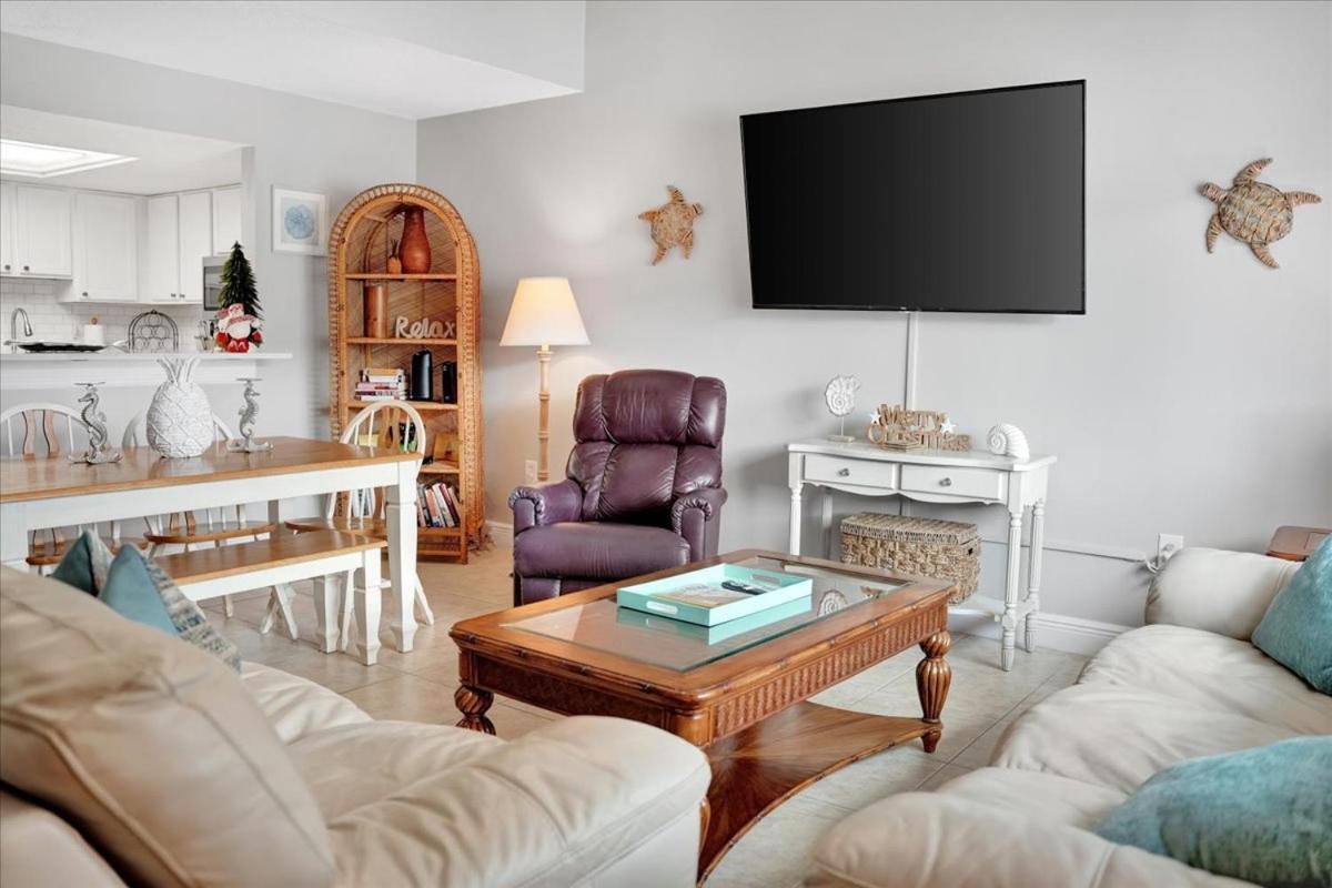 Beach House Retreat Cap Carnaveral Extérieur photo