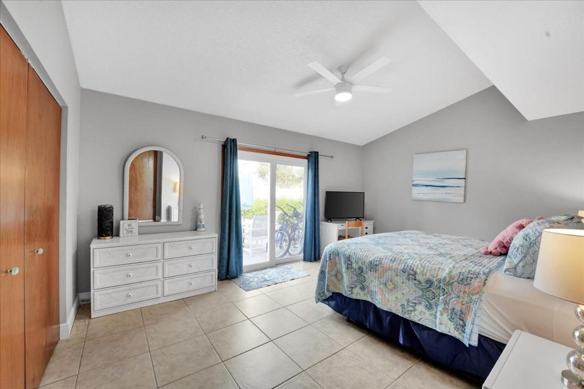Beach House Retreat Cap Carnaveral Extérieur photo